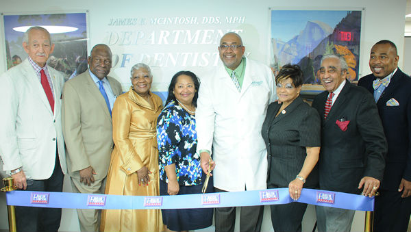 Harlem Hospital Opens New Dental Center