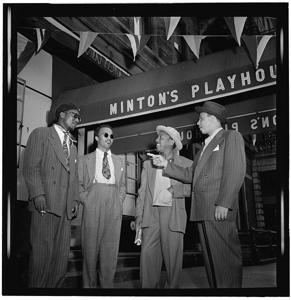 Jazz-Musicians-In-Front-of-Mintons-Playhouse-Untapped-Cities