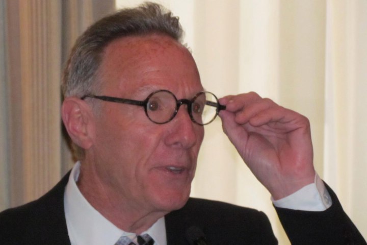 Ian Bruce Eichner  at University Club speech before Young MensÄô/WomensÄô Real Estate Association credit Lois Weiss