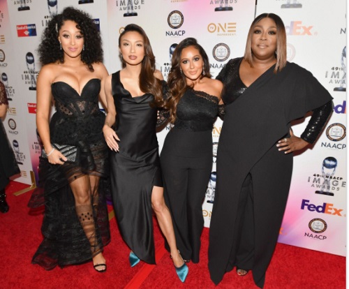 All the Looks From the 49th NAACP Image Awards Red Carpet  Red carpet  dresses, Red carpet dresses long, Red carpet outfits