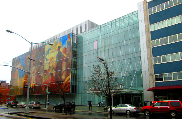 Harlem_Hospital_Center_Lenox_Avenue_facade