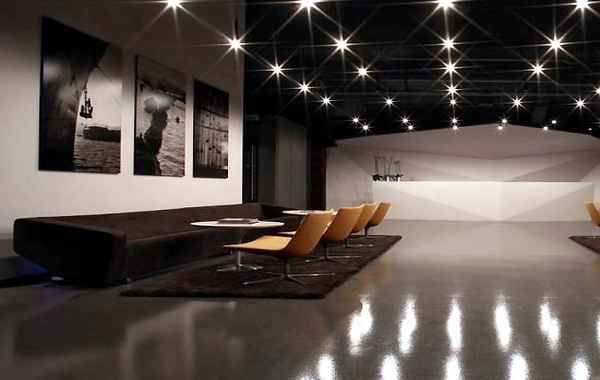 roseate-interiors-modern-office-reception-lighting-design-luxury-offices-interior-design-600x380